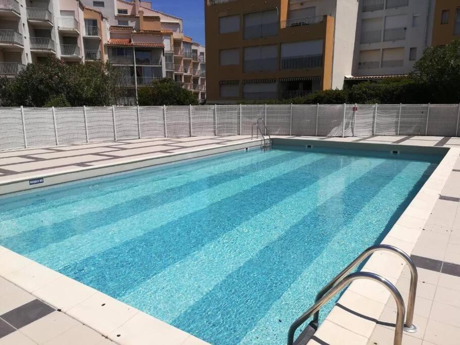 Studio - Residence Avec Piscine Agde Buitenkant foto