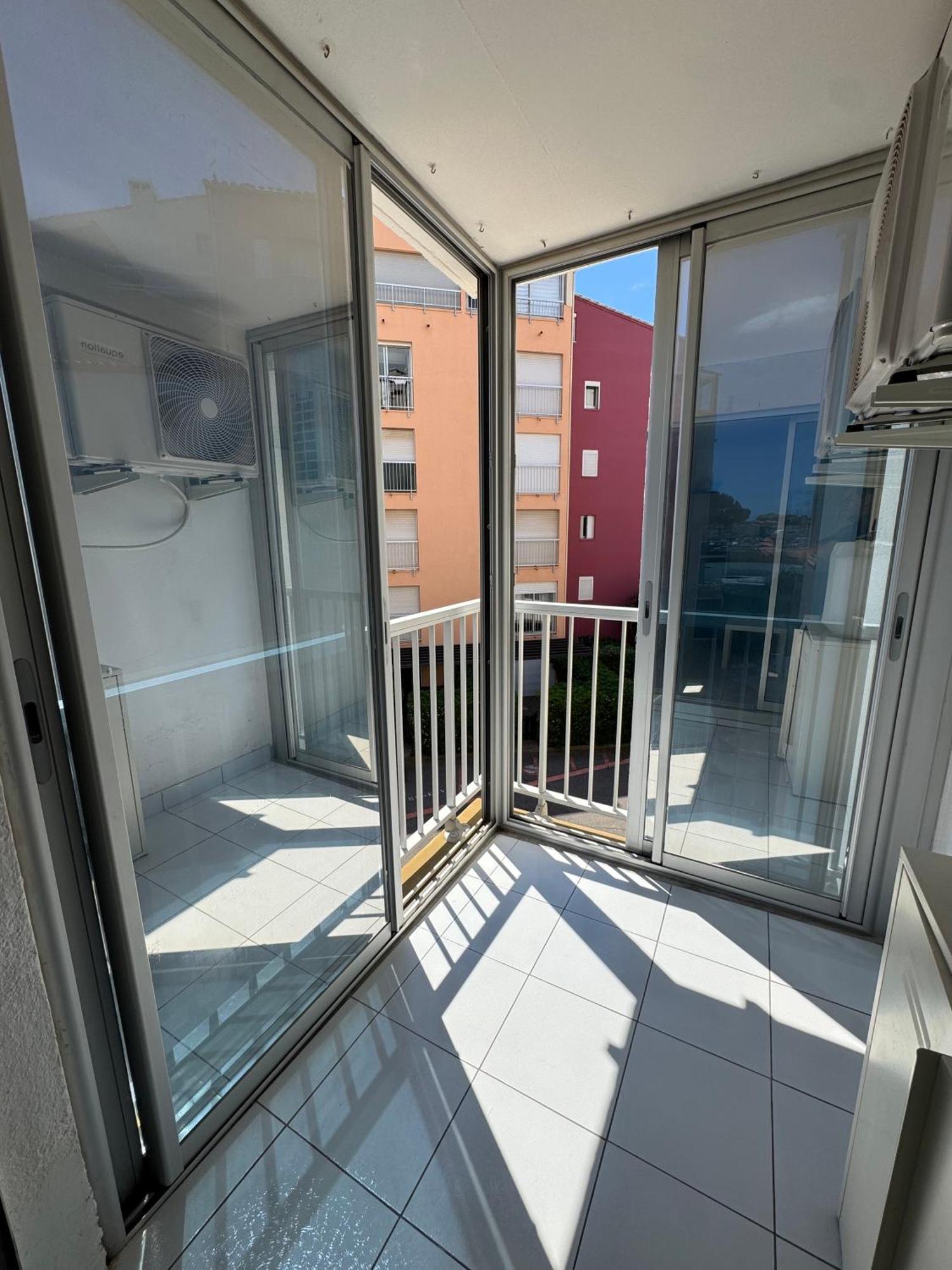 Studio - Residence Avec Piscine Agde Buitenkant foto